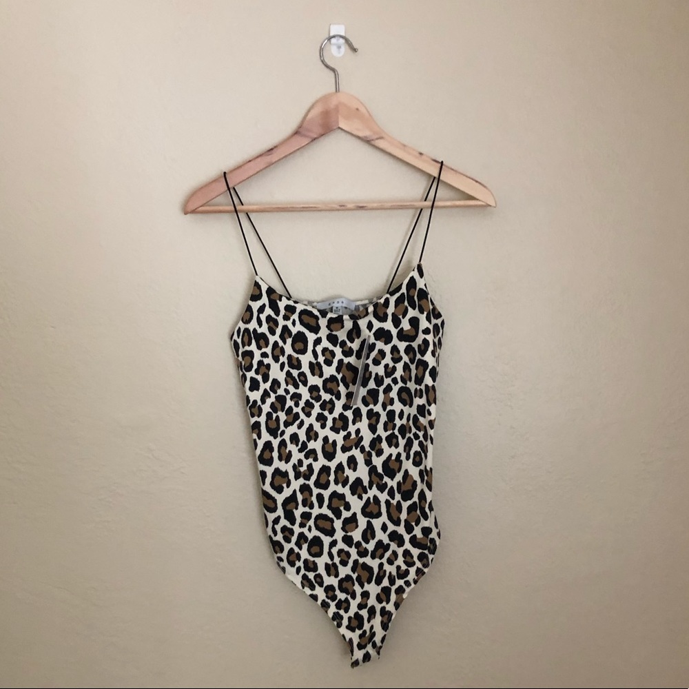 Gaze Leopard Print Bodysuit